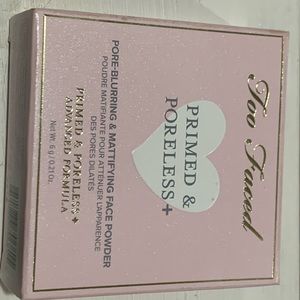 Too faced pore-blurring & mattifying face powder
